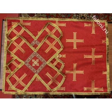 Покровцы красные с золотом, 12х12 см, парча